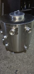 מיכלי נירוסטה דאבל ג'אקט